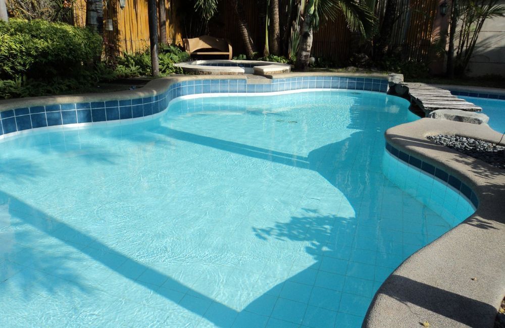 Figure-8 Pools