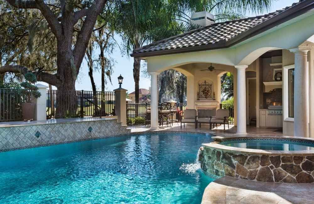 swimming pool perspective