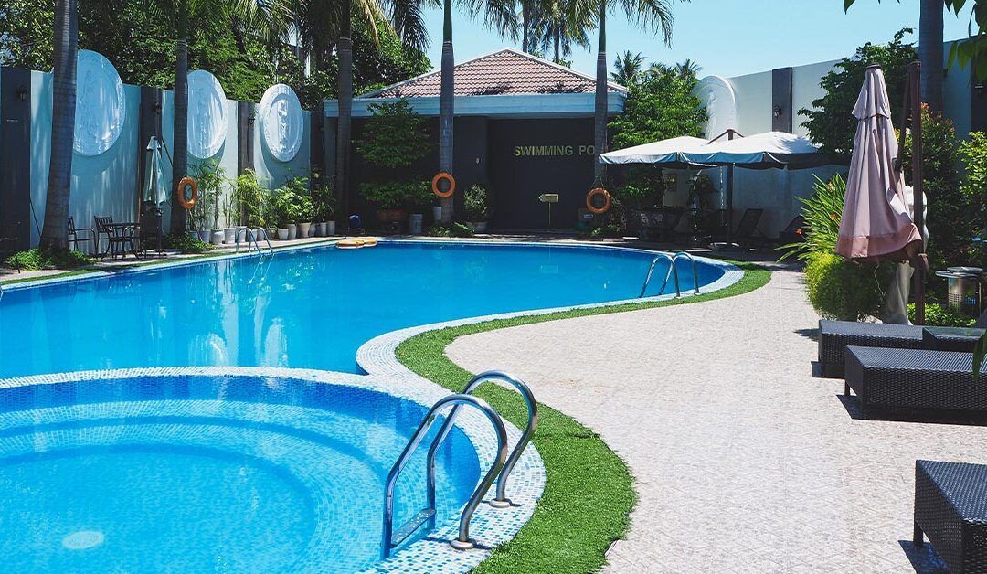 swimming pool perspective