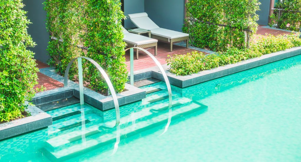 outdoor swimming pool