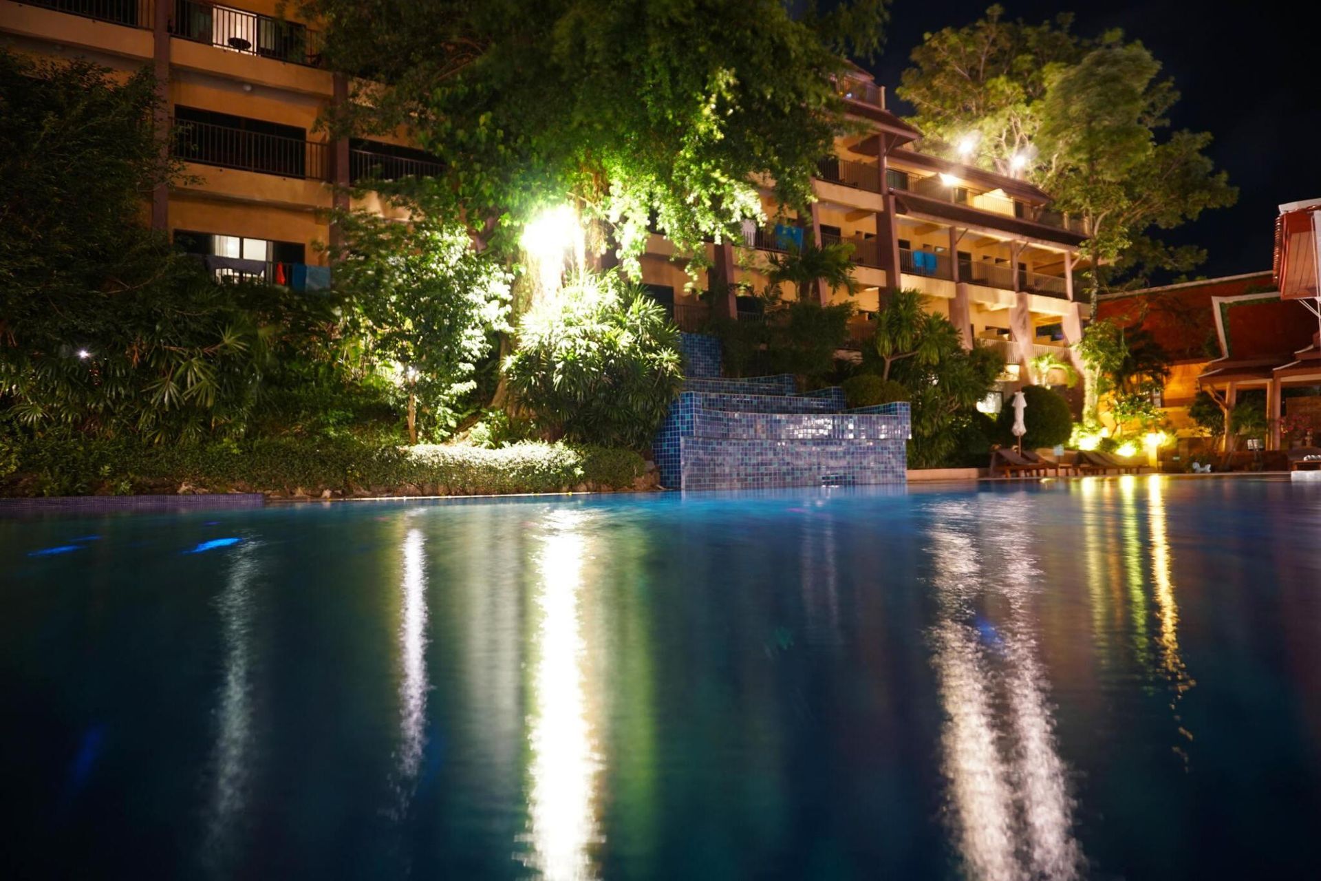Biophilia in Pool Landscaping