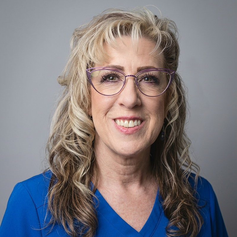 Kelly's Headshot