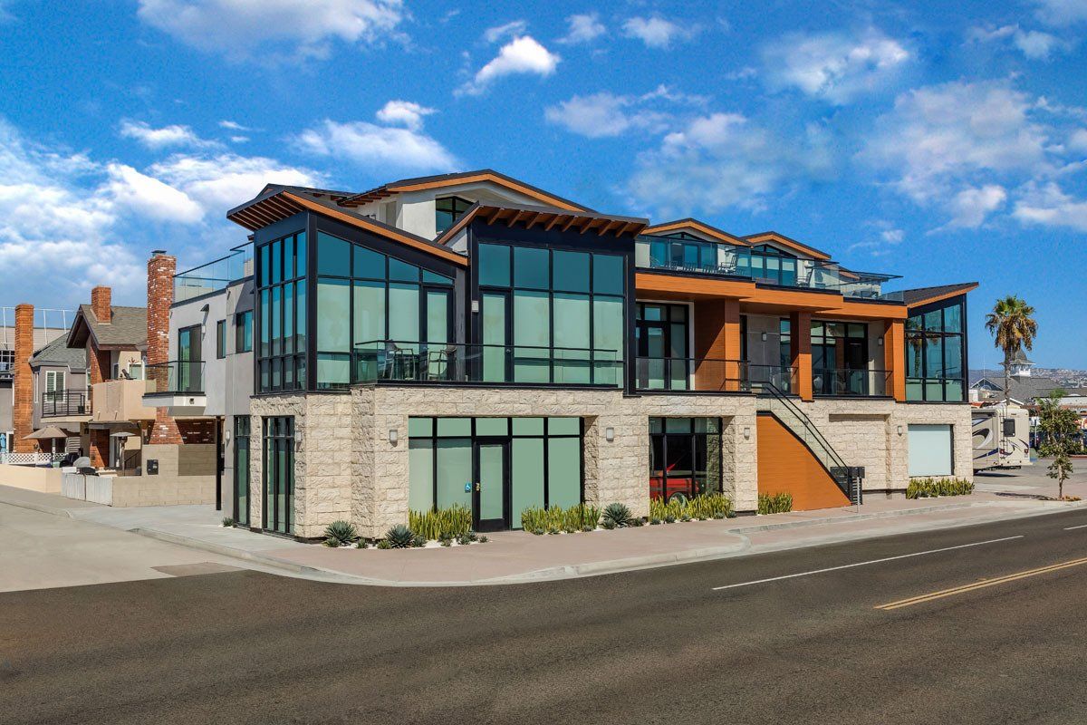 Exterior of 500 E. Balboa blvd in newport beach. A mixed use property