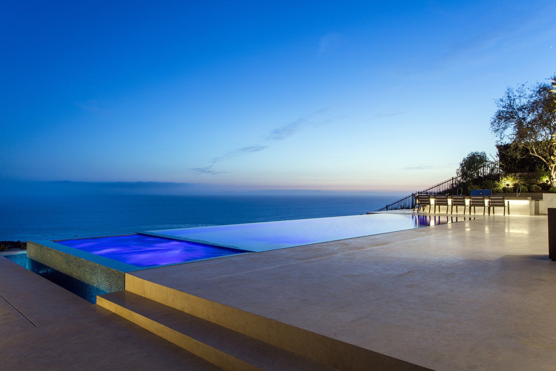 Exterior of a Contemporary Spanish Revival house in Corona Del Mar, CA designed by Homer Oatman