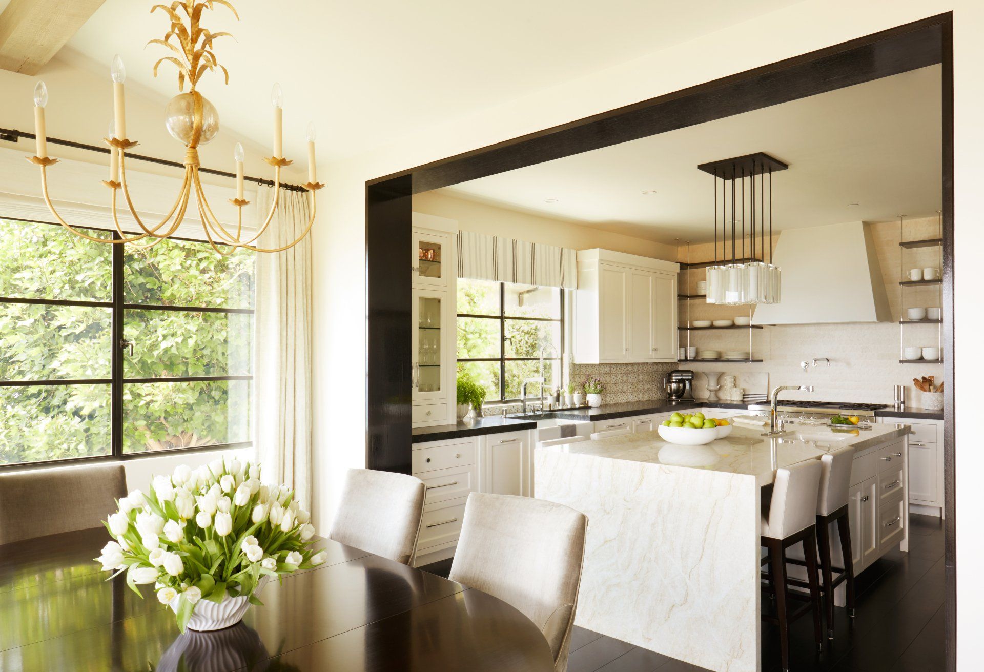 Interior of Laguna Beach Hilltop Cottage designed by Oatman Architects