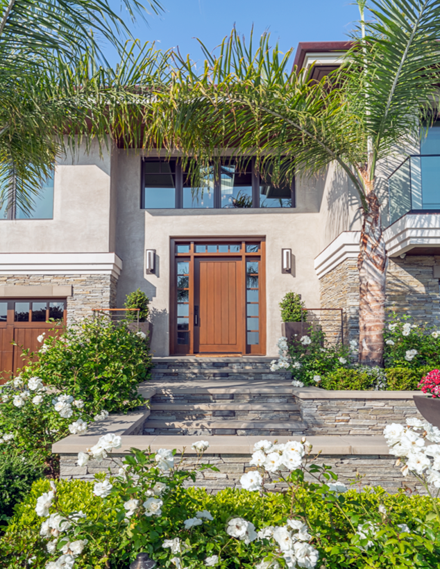 Exterior of Dana Point house designed by Oatman Architects