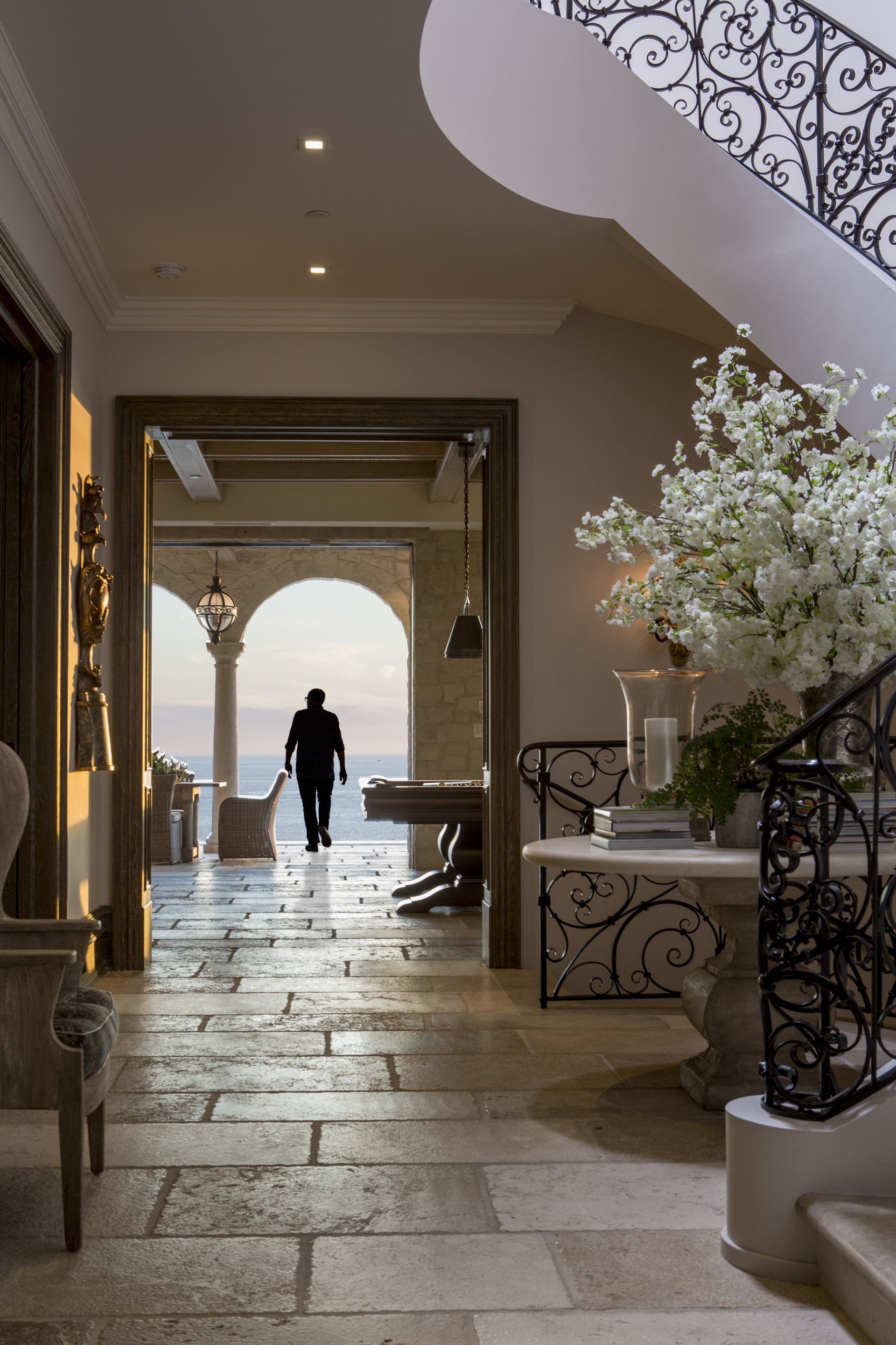 entryway of a Provence villa located in Dana Point designed by Oatman Architects