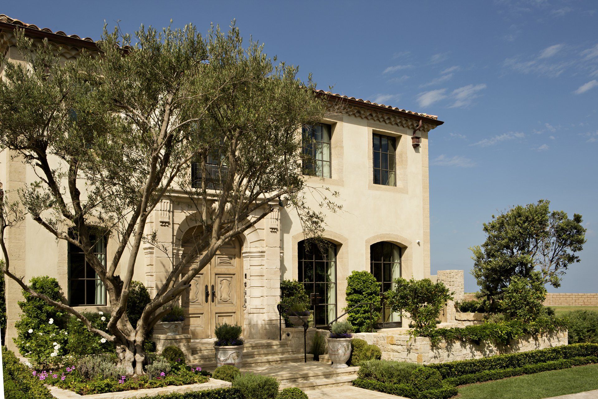 Southern California house designed by Oatman Architects