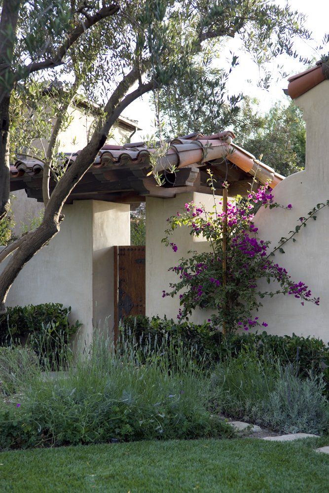 Exterior of an Andalusian villa in Irvine designed by Oatman Architects