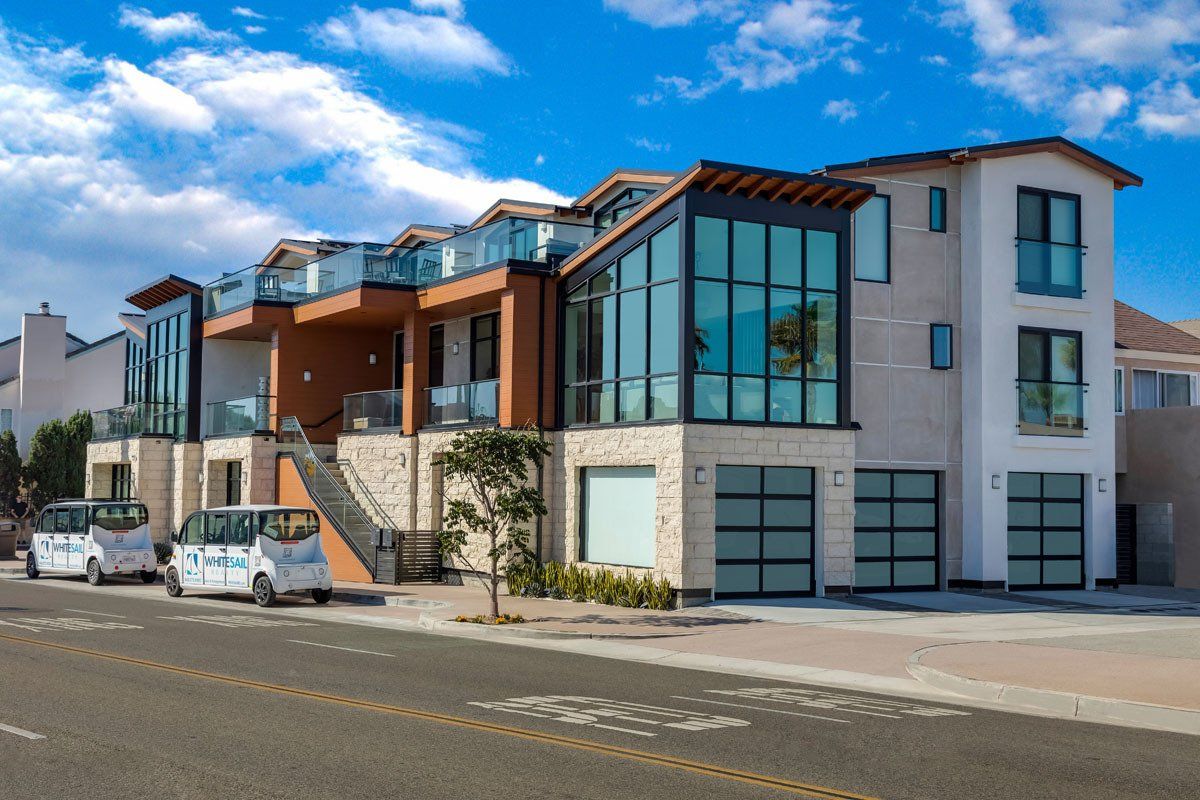 Exterior of 500 E. Balboa blvd in newport beach. A mixed use property