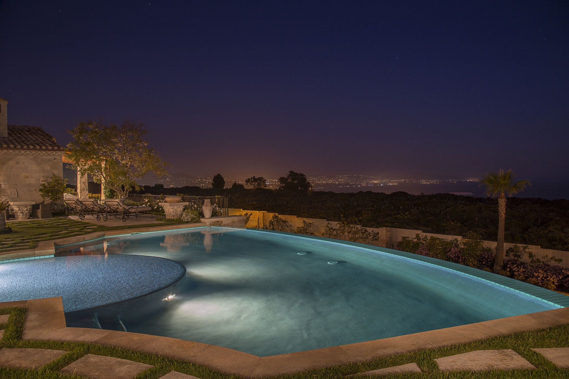 Exterior of a ROMANESQUE HILLTOP VILLA in Dana Point designed by Oatman Architects