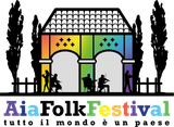 Un logo per l'aia folk festival mostra un edificio con un tetto arcobaleno