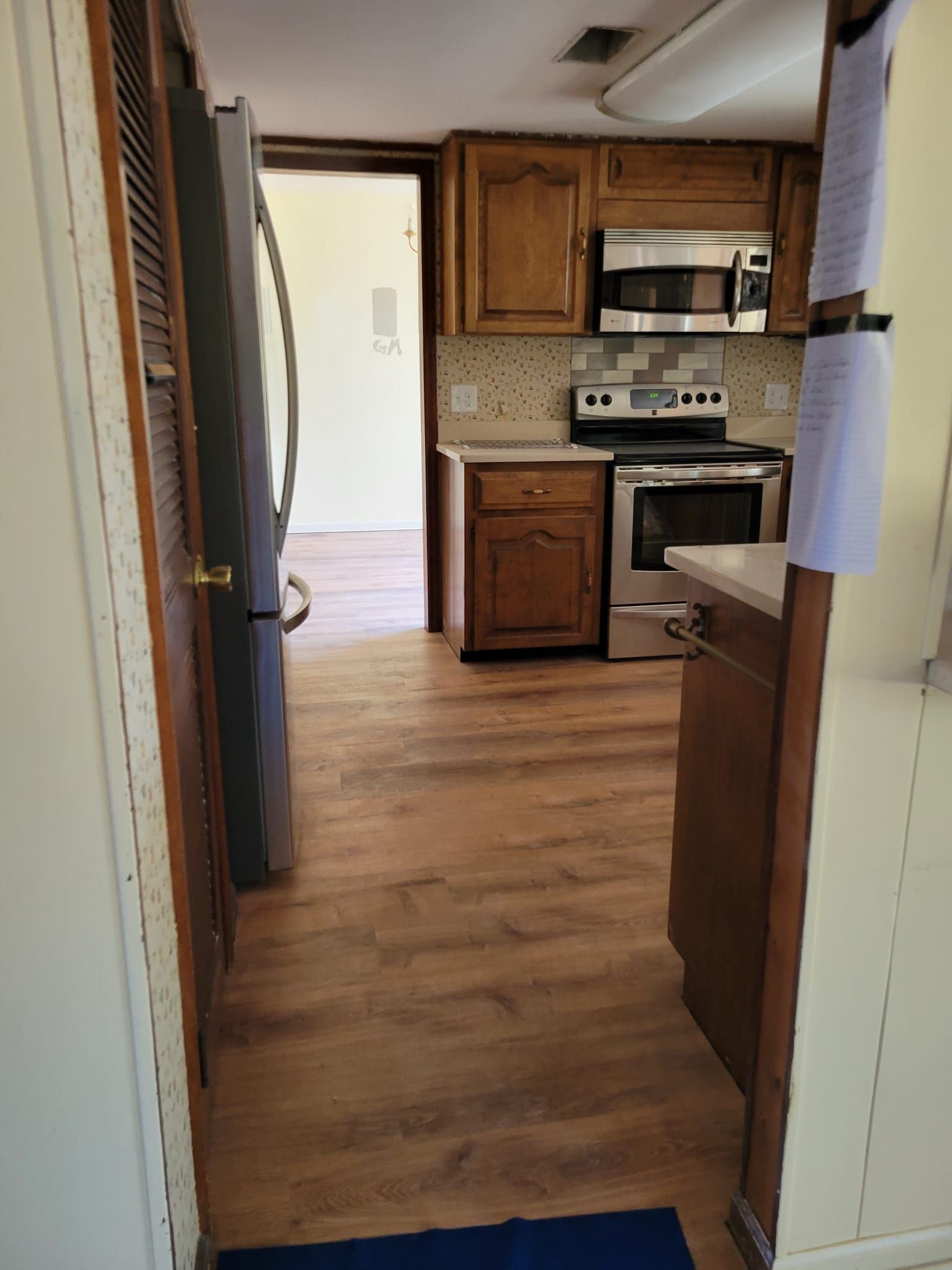 Divine Design Renovation based in Fort Walton - Modern Kitchen Transformation