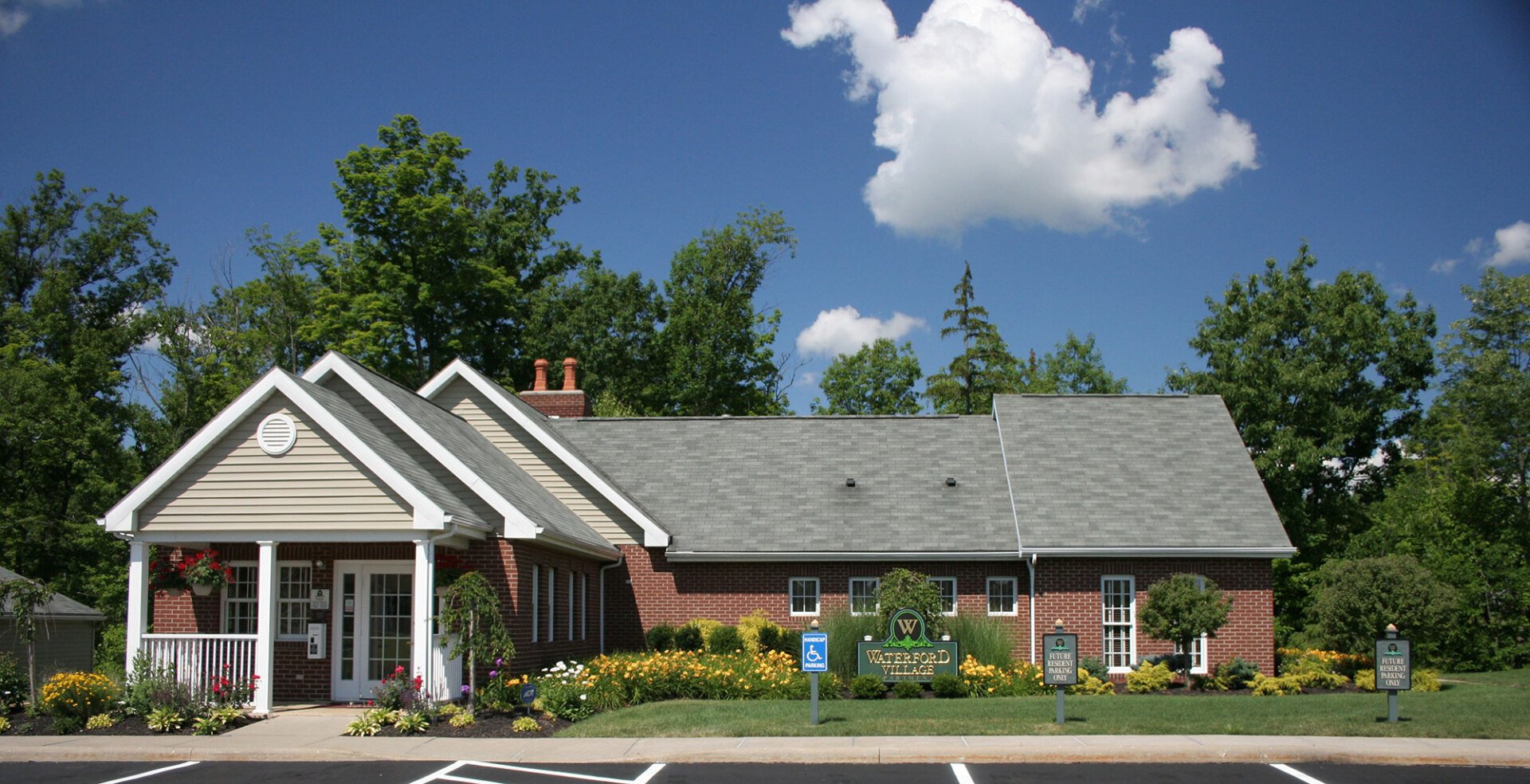 Waterford Village Apartments Apartment Living in Medina, OH