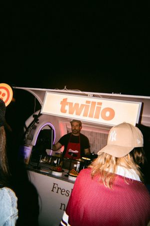 Little_pink_cute_food_truck