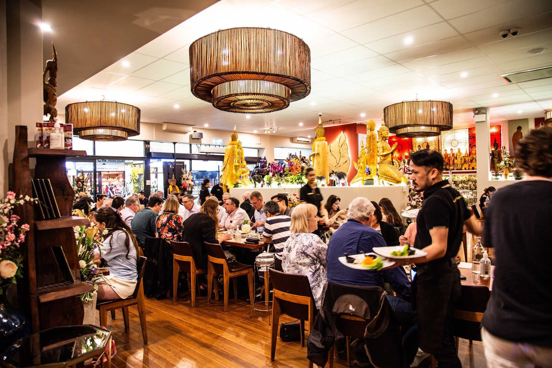 Thai Pothong restaurant is always busy, it's best to book in advance