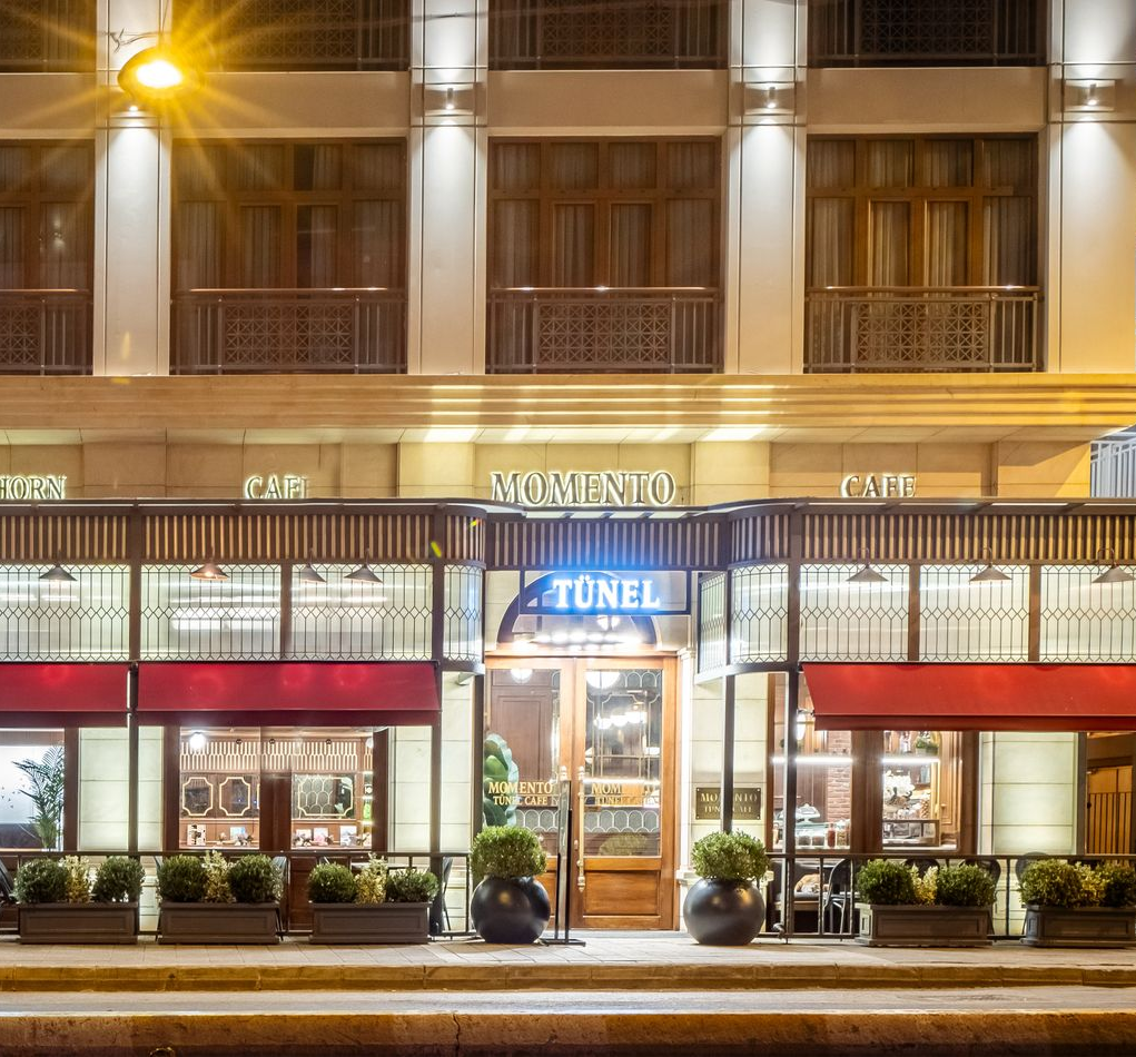 Momento Hotel Golden Horn , Exterior