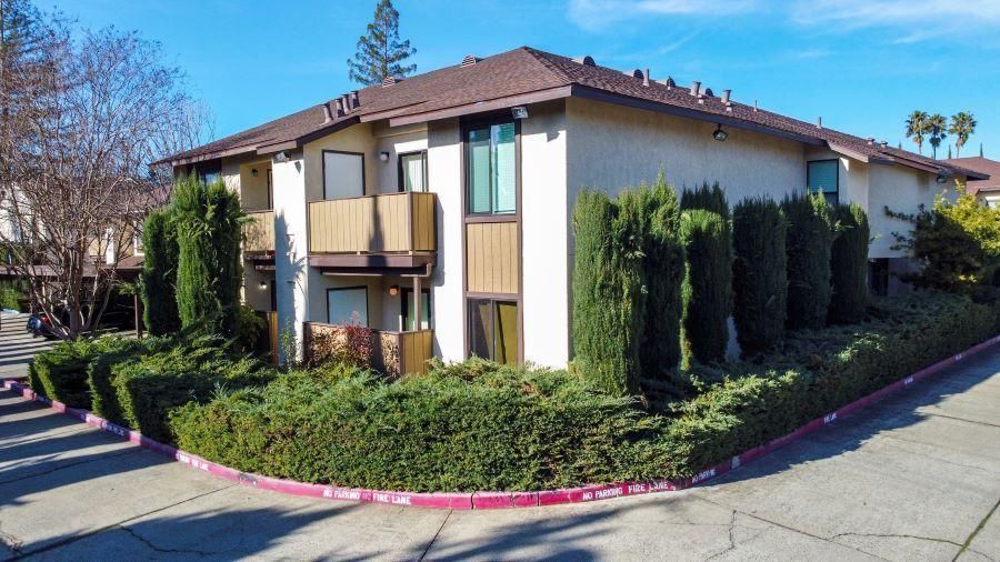 Oak Garden Apartments