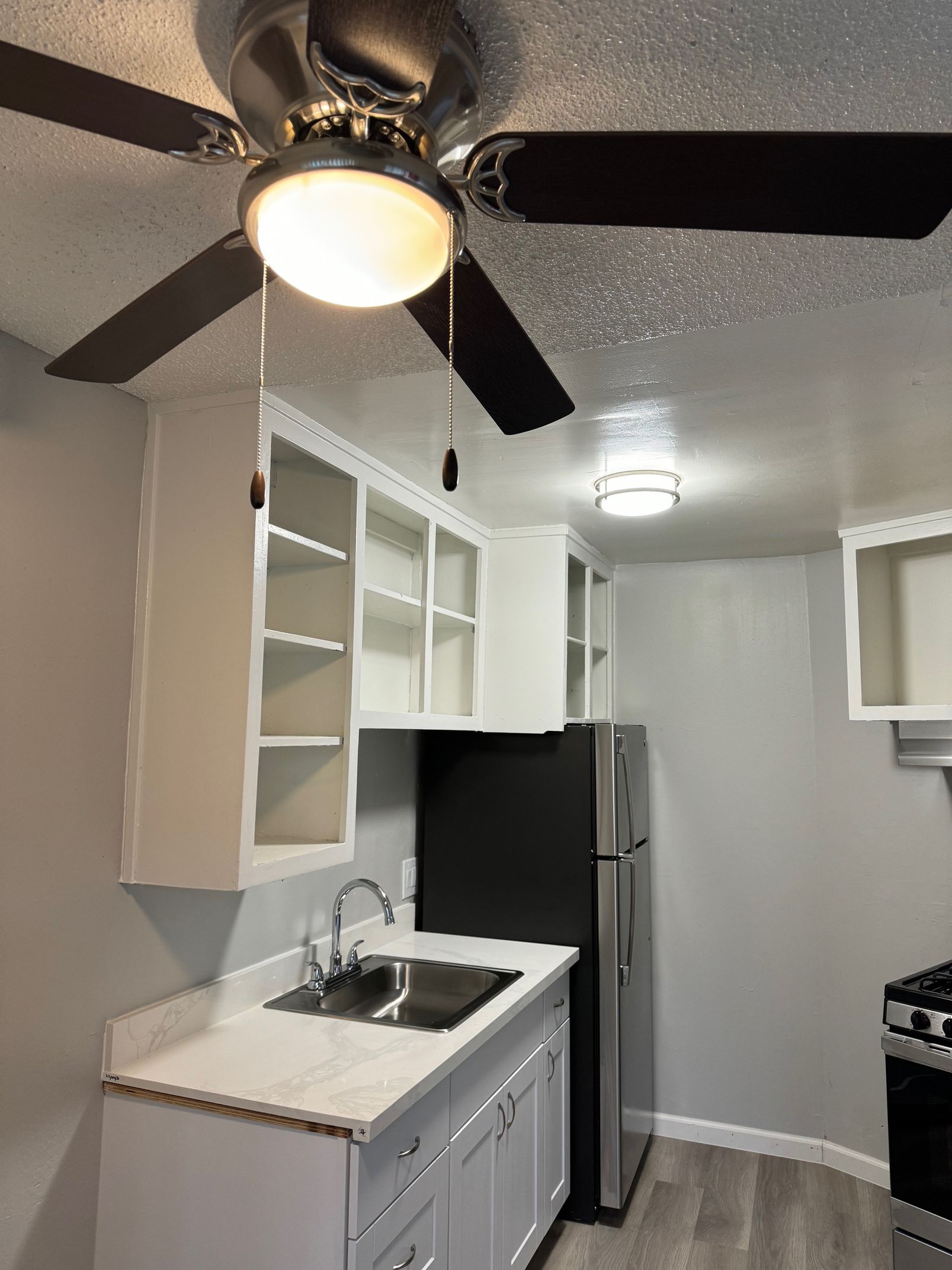 Royal Arms Apartments