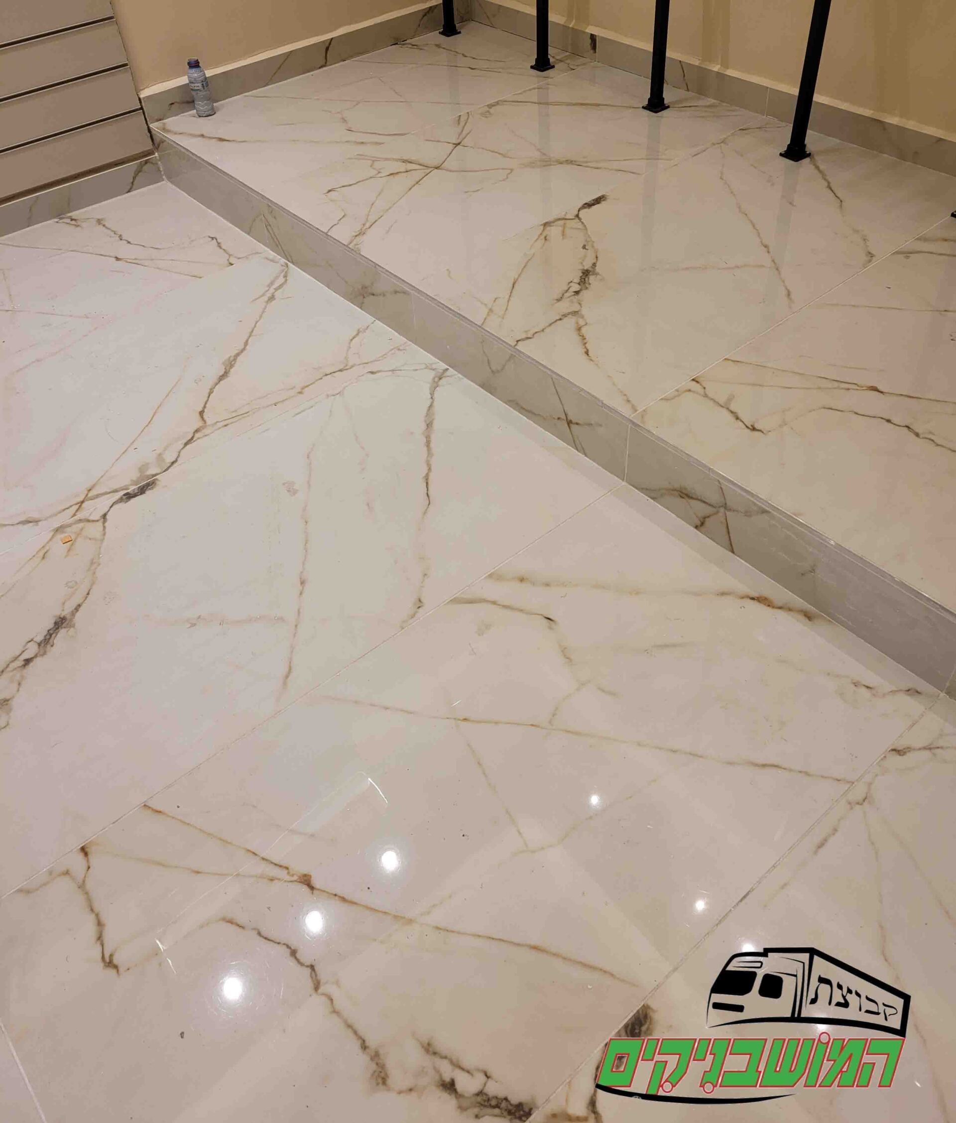 שיפוץ משרדים - ריצוף