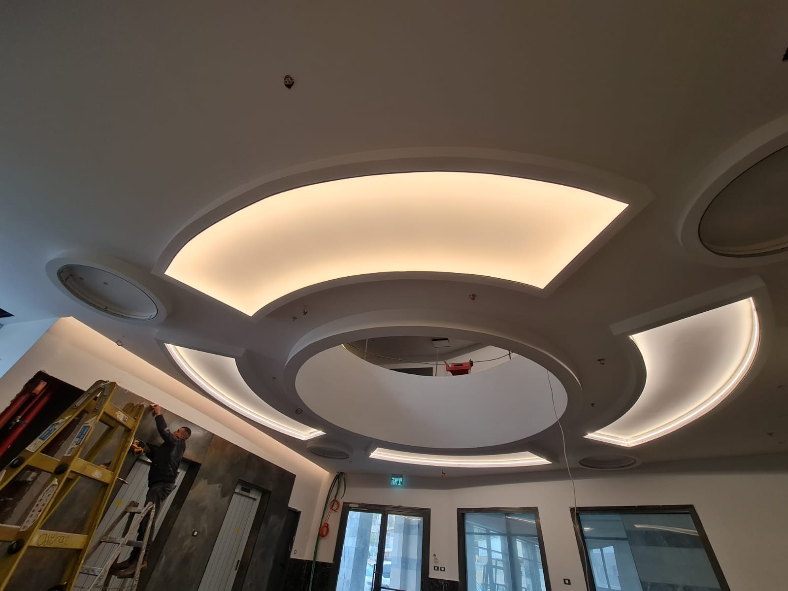 שיפוץ משרדים