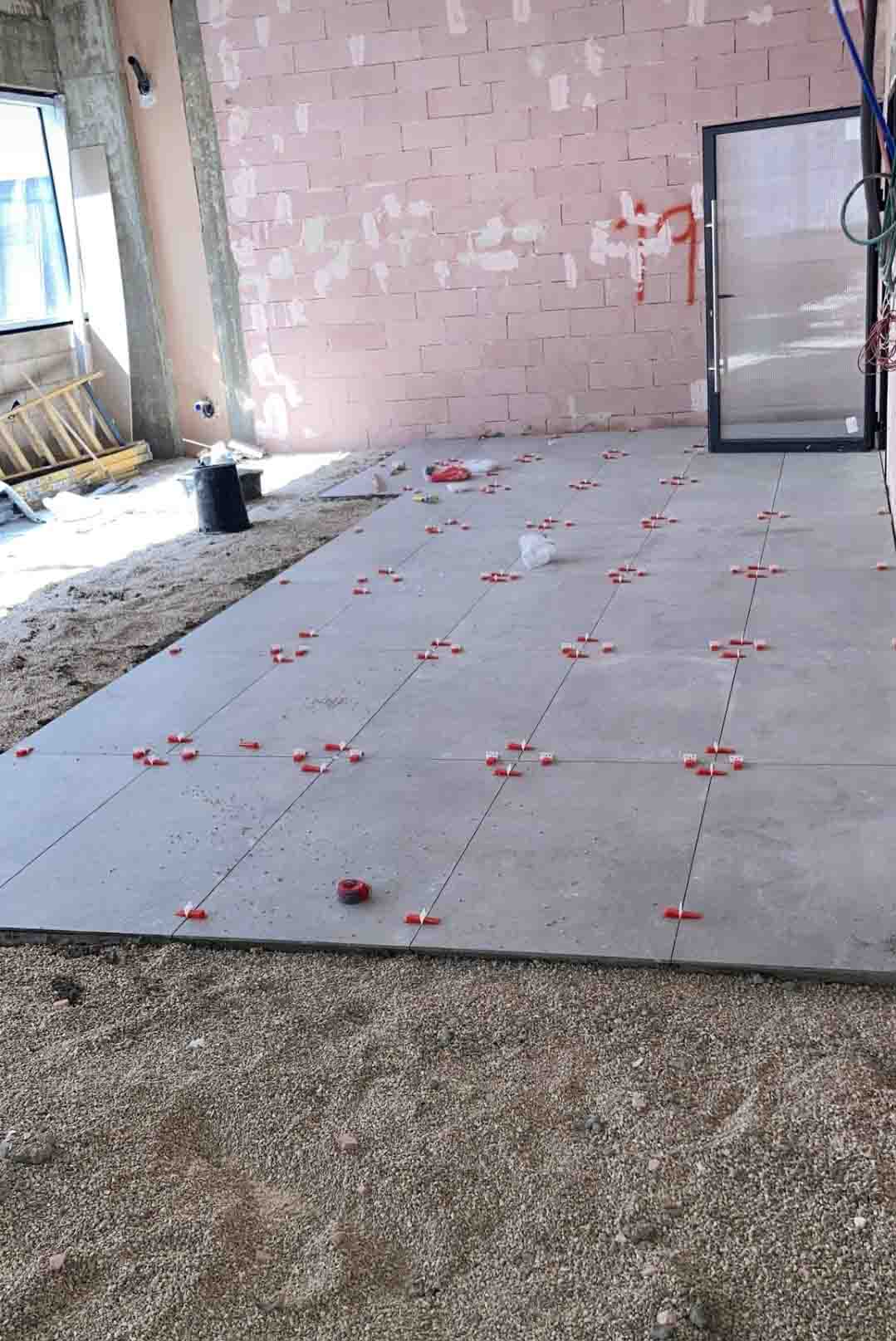 שיפוץ חנות - ריצוף