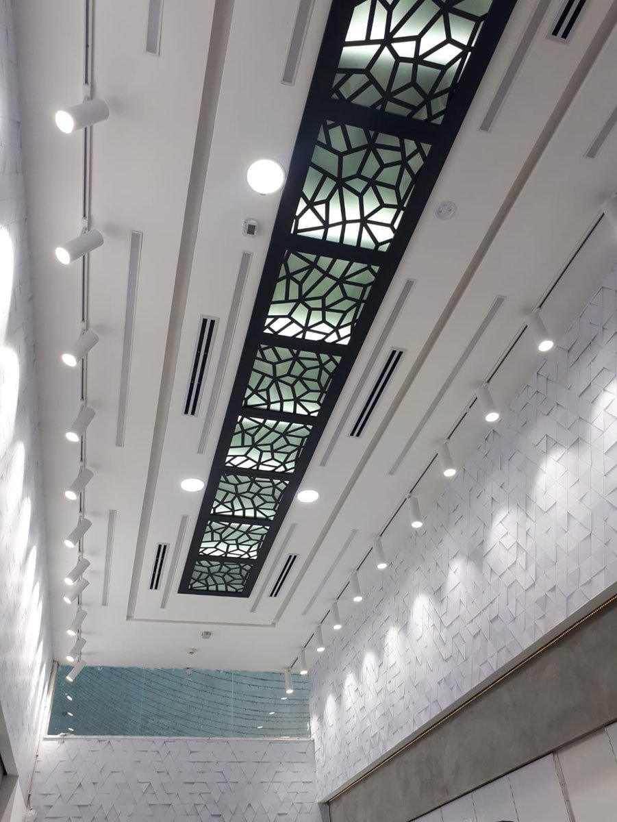 שיפוץ משרדים - עבודות חשמל