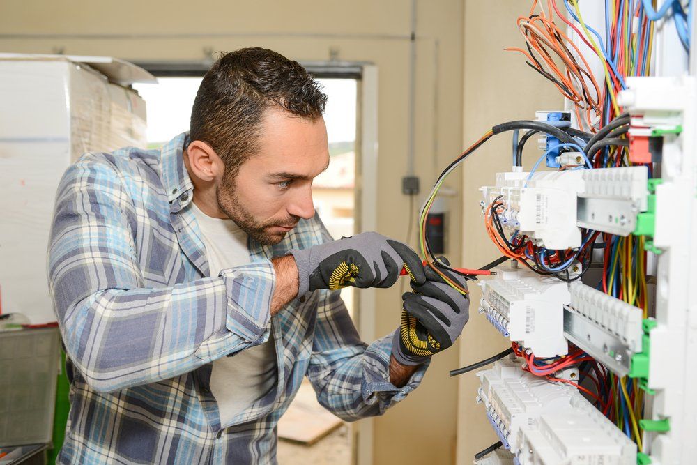 Fix Wiring — Local Electricians in Mackay, QLD