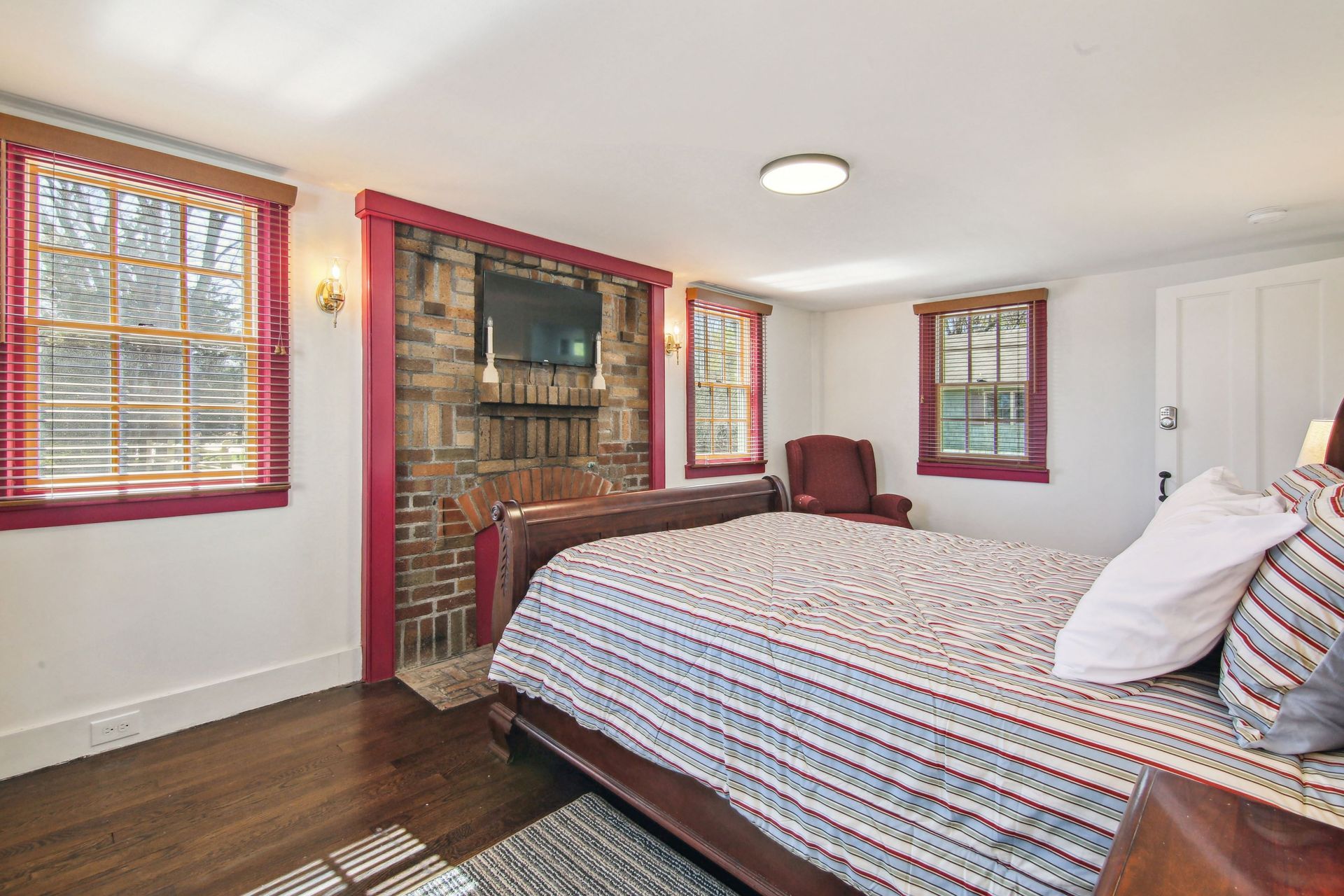 The Inglenook Suite