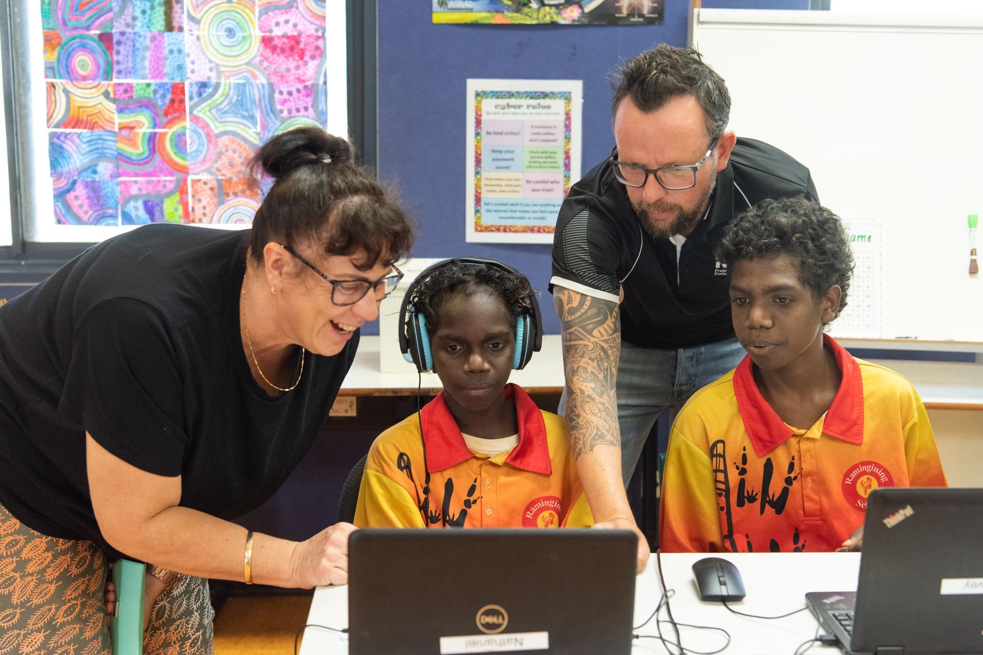 Stephen Goat delivering indigenous remote community education program