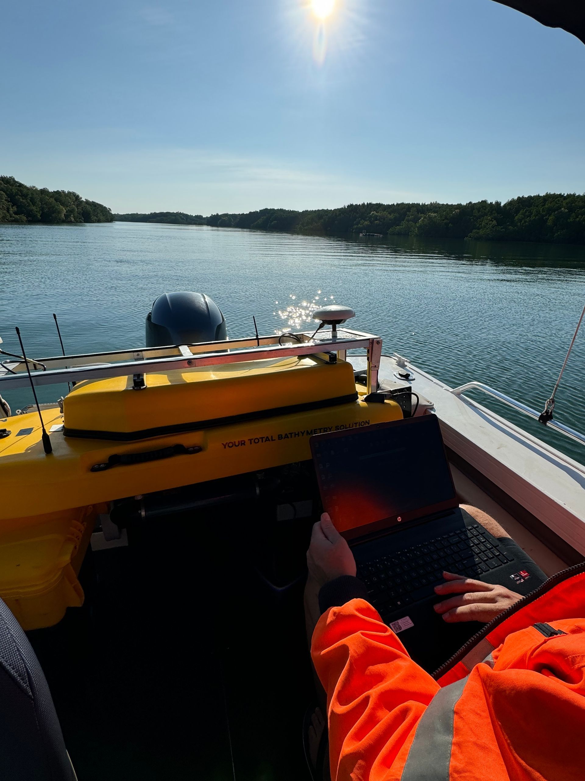 Rise rib surveying Darwin Harbour