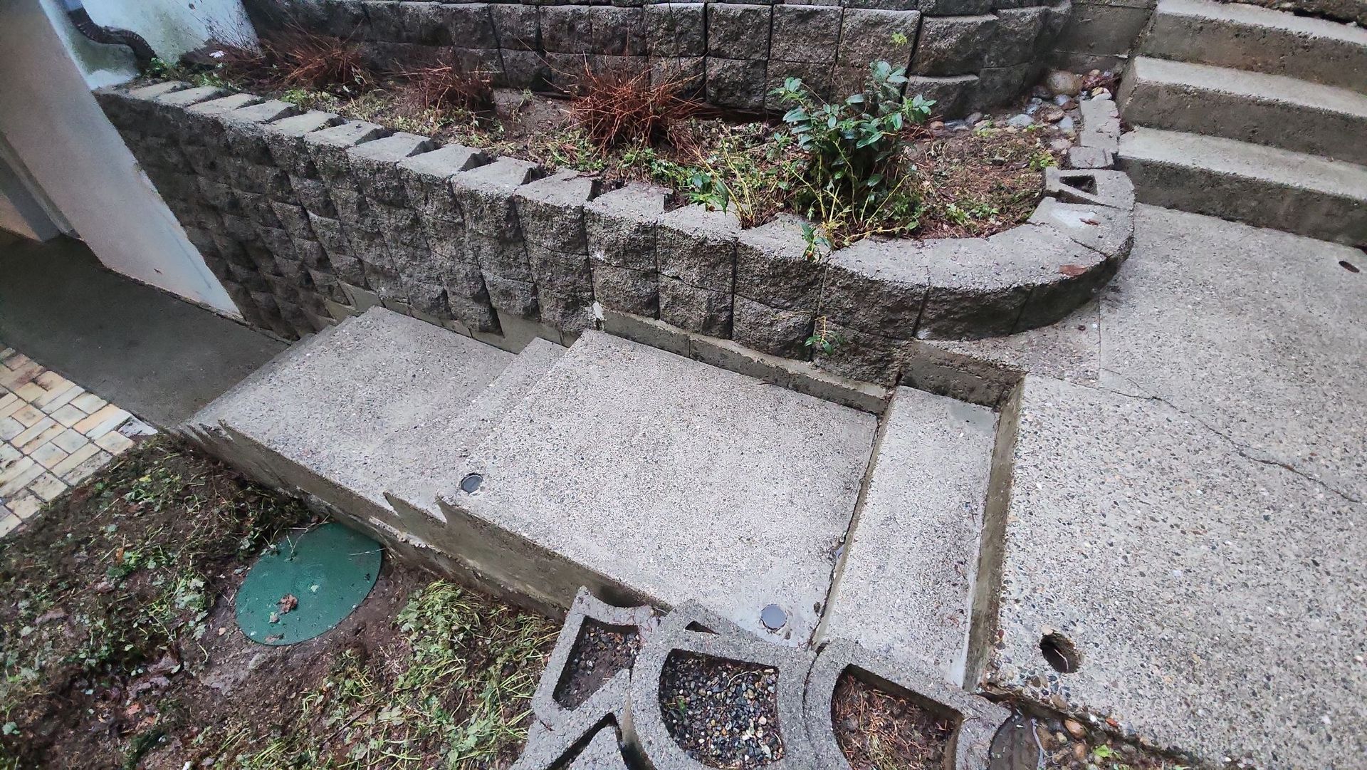 stair-concrete-pressure-washing-after