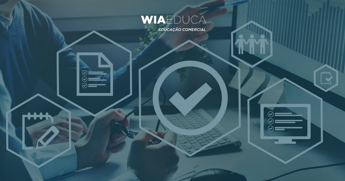 Você se molda para atender o seu cliente ou se deforma?! Você se molda para atender o seu cliente ou se deforma?!