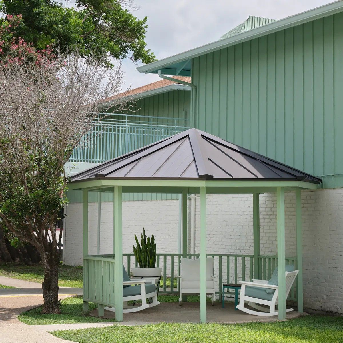 Property - Image 2