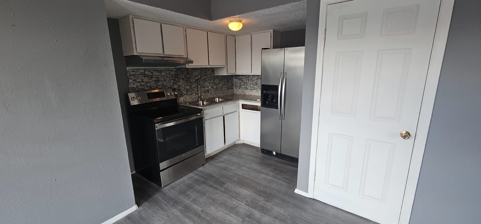 Property - Image 2