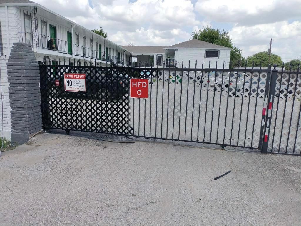 Property - Image 1