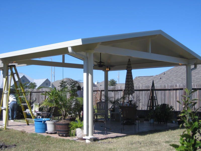 Alumawood patio cover with recessed lighting