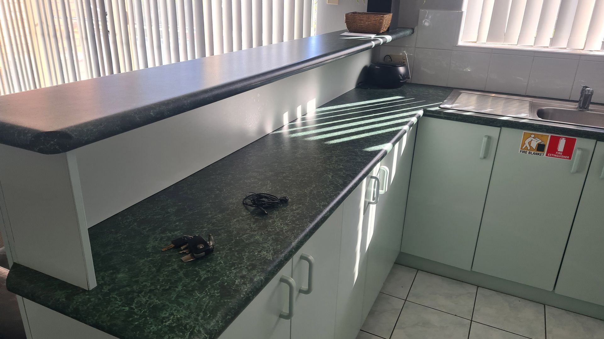 kitchen resurfacing melbourne