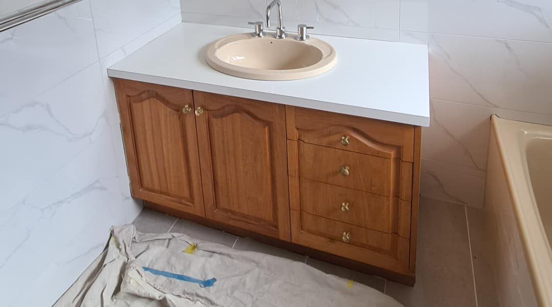 bathroom resurface