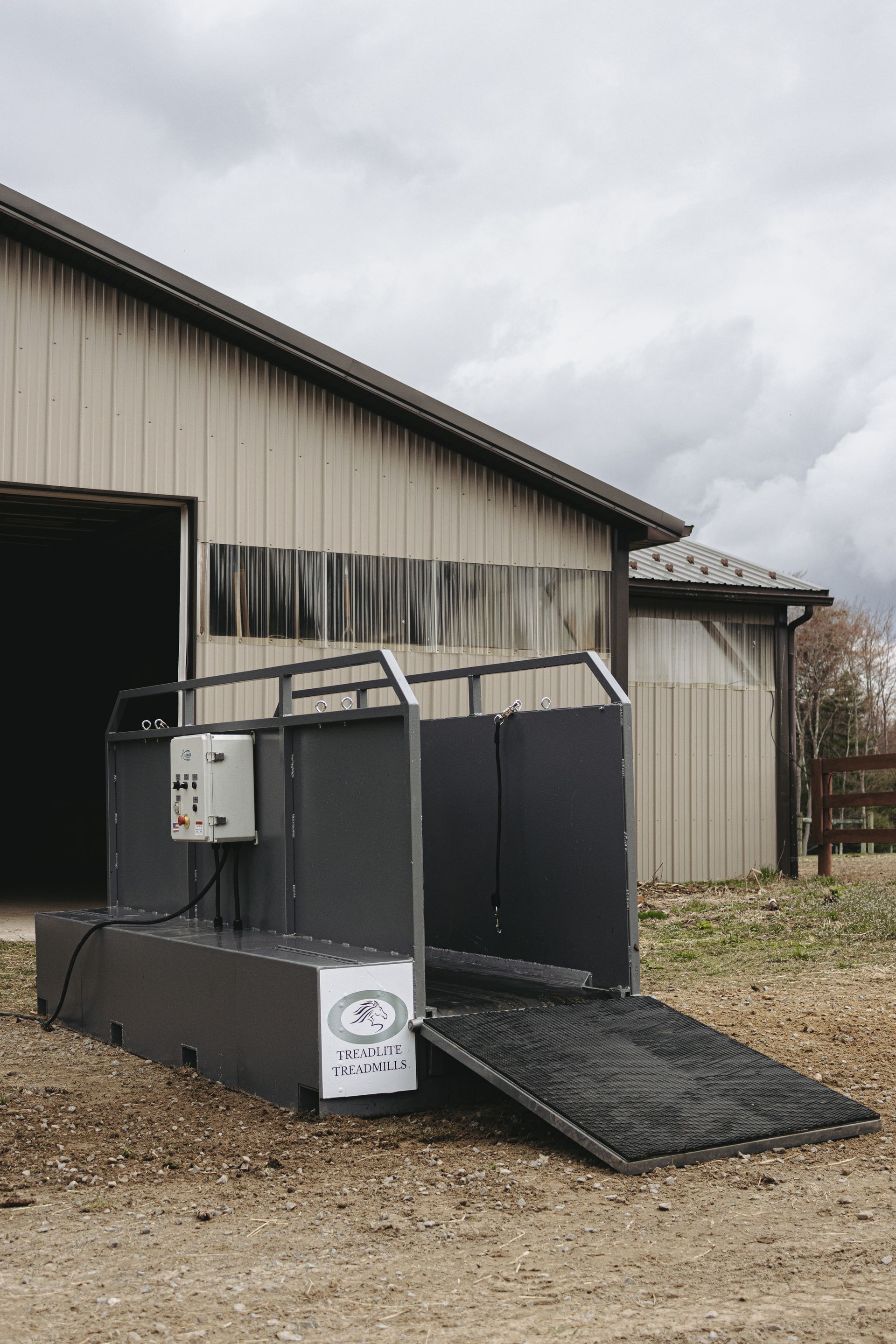 Equestrian treadmills for horse training, horse physiotherapy and rehab