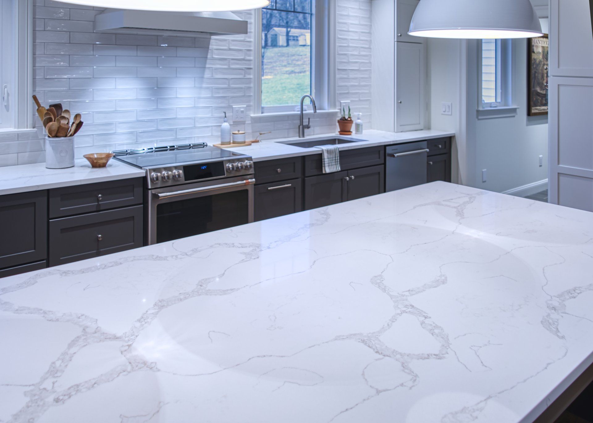 Bannon&Ferrari- modern kitchen island countertops