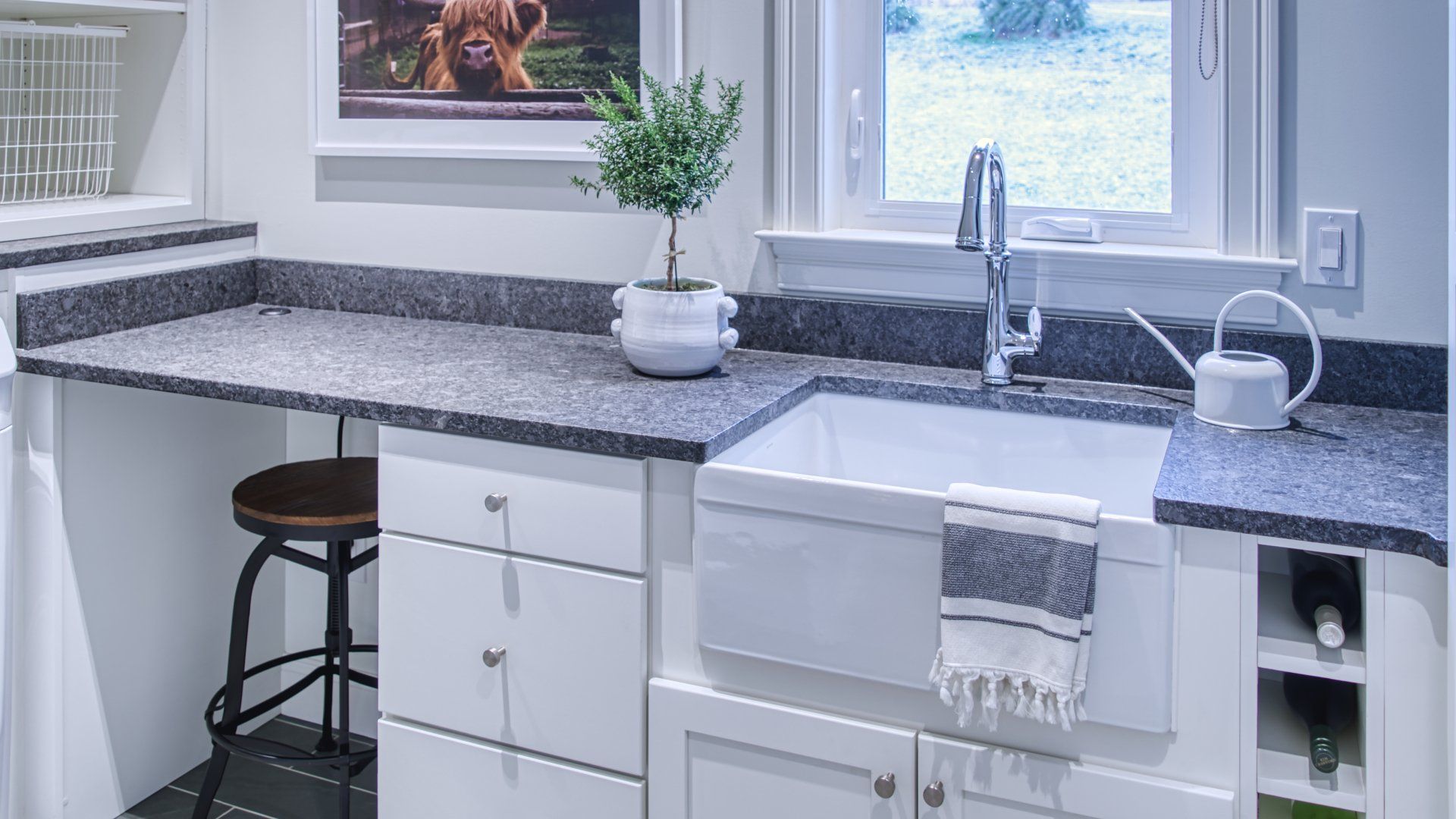 Bannon&Ferrari- laundry room countertop