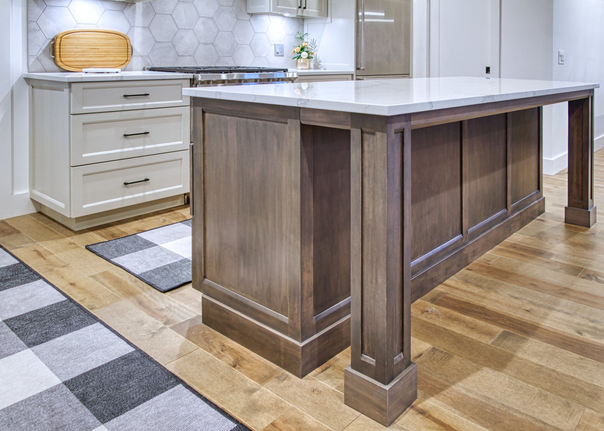 Bannon&Ferrari-large kitchen island
