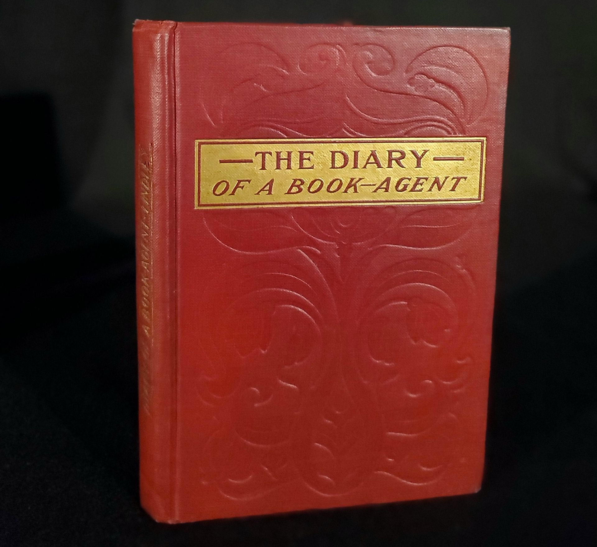The Diary Of A Book Agent By Elizabeth Lindley Bookselling Conneticut *SIGNED COPY*