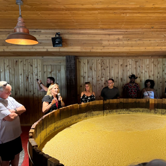 Full Day Private Bourbon Tour of Frankfort/ Lexington Area