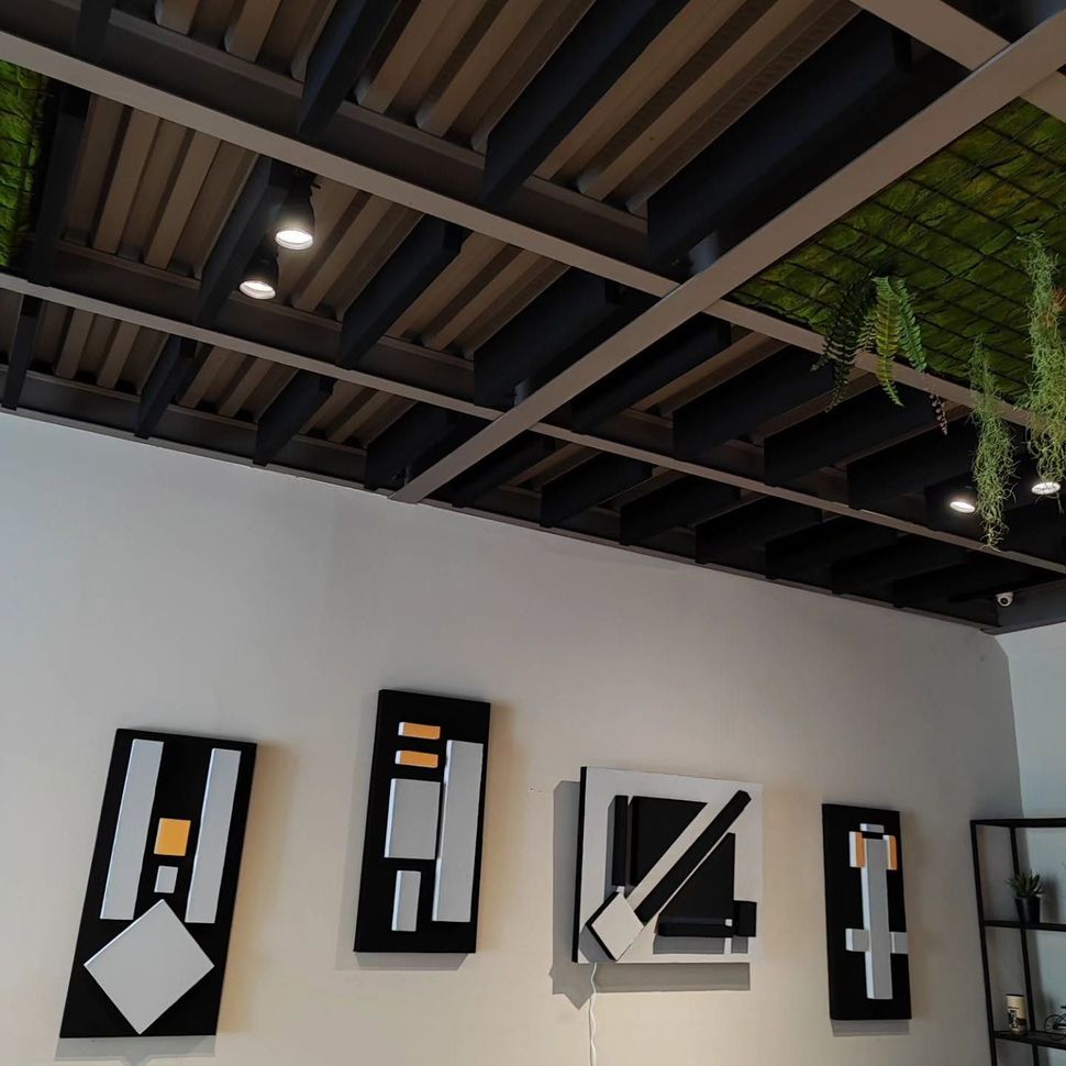 Installazione in corso di sistema acustico multistrato