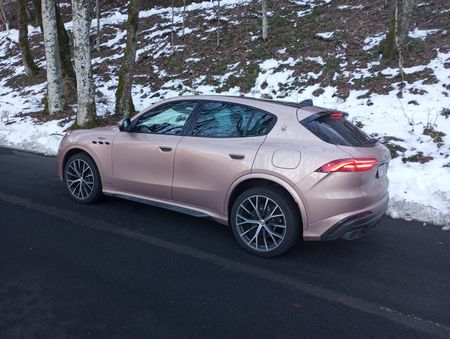 Test Drive Maserati Grecale