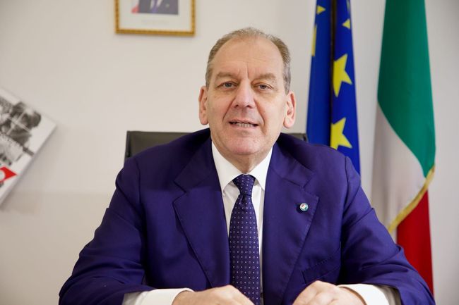 IPPICA. SOTTOSEGRETARIO LA PIETRA: VOGLIAMO SETTORE SEMPRE PIÙ AUTONOMO