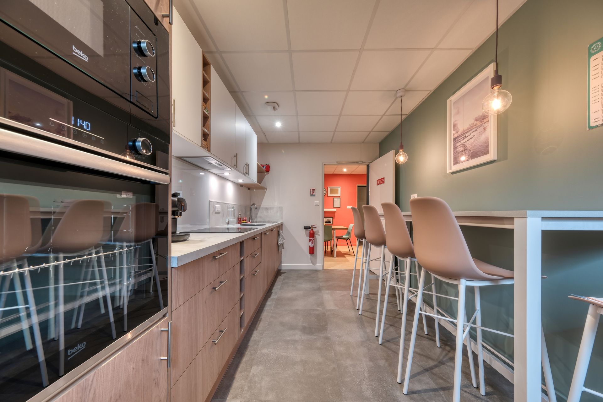 Rénovation d'un local pour association ERP enfants cuisine