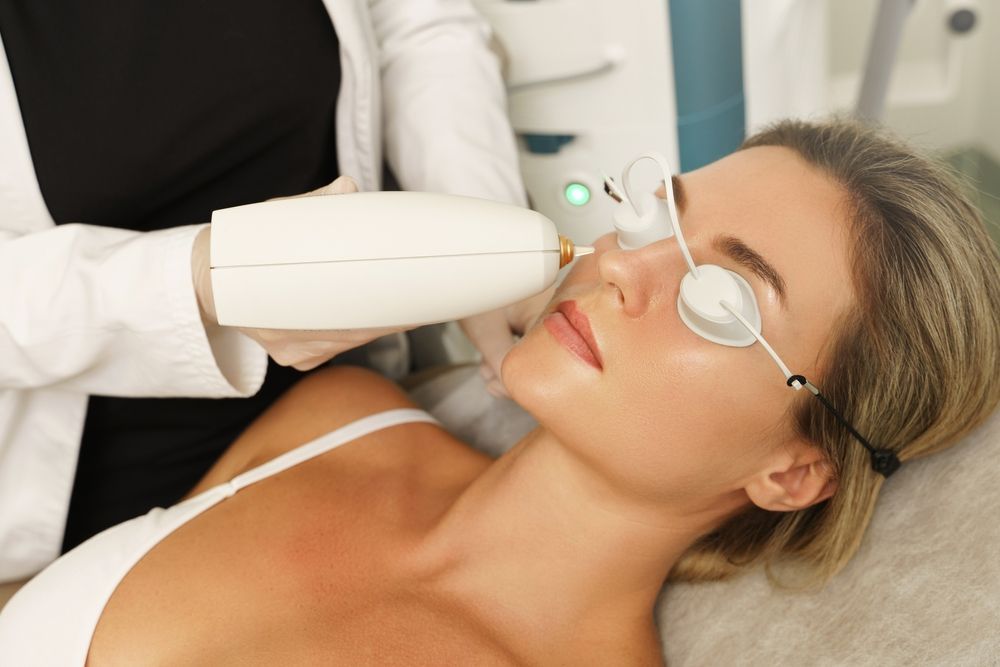  low level light therapy for dry eyes
